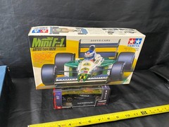 Tamiya Mini F1 Lotus Type 102B rare model kit 1/28 Item 28001 w/ Burago Red Bull