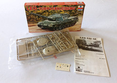 ESCI Leo-Turmverkleidung Tank Plastic Model Kit 1/72 Scale #8073 New Opened Box