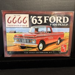 AMT 1559 FOUR SIXES RANCH 1963 FORD F-100 PICKUP MODEL KIT-NIB-1/25 SCALE