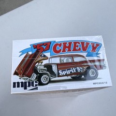 MPC 1/25 Chevy Spirit of 57 Model Kit Unassembled Plastic MPC904/12