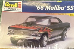 Revell Monogram ’66 Malibu SS Chevy 1:24 Unassembled Kit Decals 85-2219 Skill 2