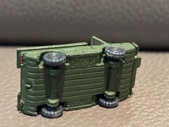 1/87 HO scale Soviet LuAZ-967 4×4 Amphibious Utility Vehicle / Ambulance