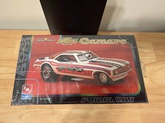 SEALED AMT MODEL KING 1969 Camaro Rattle Trap Funny Car 21775P, New