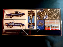 Model Kit 1985 Chevrolet Camaro Z/28 Revell 1:24 Skill Level 4