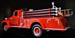 Fire Engine Truck Ford Pumper1Built Metal Model Car Vintage1940Pickup1950Wagon