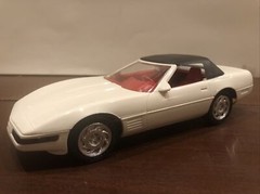 1992 Chevrolet Corvette 1 MILLIONTH Special Ed Dealer Promo Car 1:25 AMT / ERTL