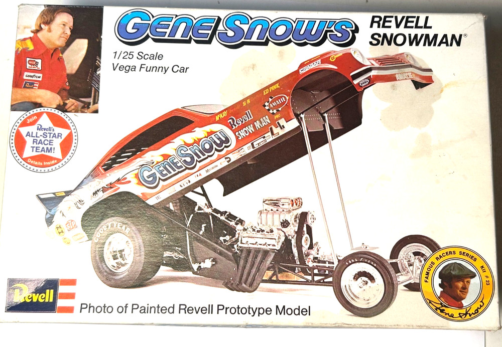 Revell Gene Snow’s Snowman Chevy Vega Drag Car 1/25 Plastic Model Kit H-1459