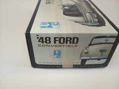 Vintage IMC 1948 Ford Convertible 105-200 Model Car Kit