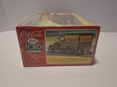 COCA COLA 1929 FORD WOODY/PICKUP 4N1 MODEL KIT 1/25 SCALE AMT ROUND 2 NEW LOOK!!