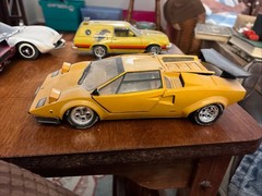 1/24 Built Plastic Model Yellow Lamborghini Countach Dusty From Being Displayed