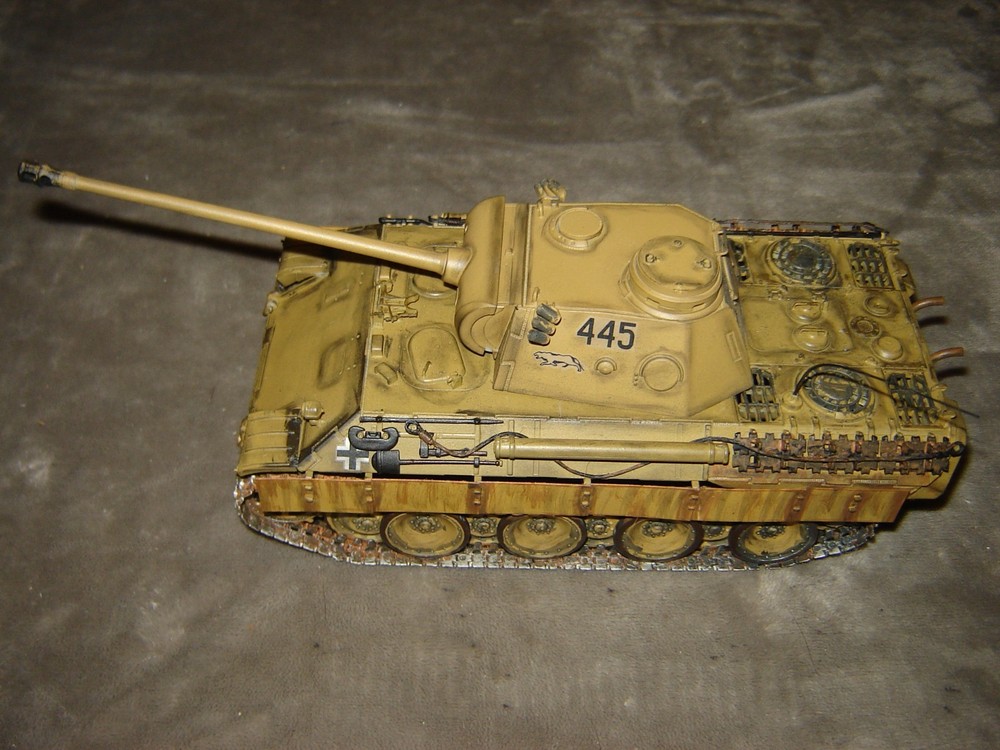 Built 445 Long Barrel Tank 7-1/2 inches long Well Built & Painted Ex Condition