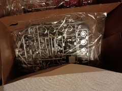 REVELL. 7446. FORD CLASSICS COMBO. HOT ROD. 1/25 SCALE – OPEN BOX