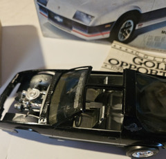 Camaro Indianapolis Pace Car 1/25 Scale Model Kit Opened