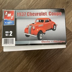 AMT ERTL 1937 Chevrolet Coupe Classics 1/25 scale. Open box/Sealed Parts
