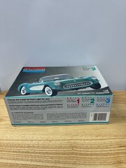 Monogram #2924 Model Kit 1957 Corvette Roadster 1/24 scale 1991 Pre-owned