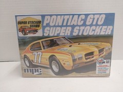 MPC 939 1/25 Pontiac GTO Super Stocker Plastic Model Kit Factory Sealed Kit