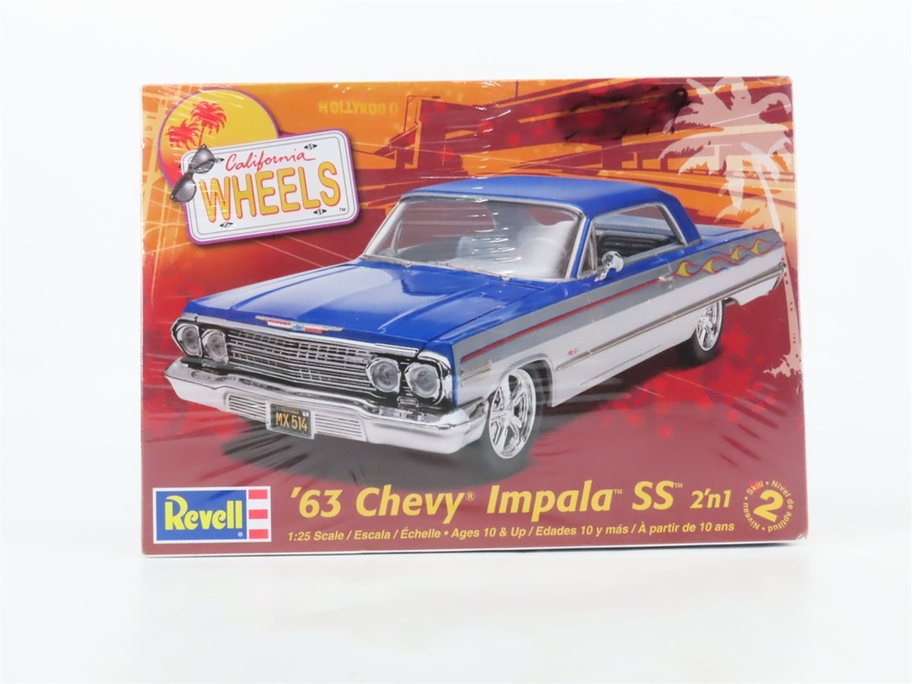 1:25 Scale Revell 2 ‘n 1 Kit 85-4278 ’63 Chevy Impala SS – Sealed
