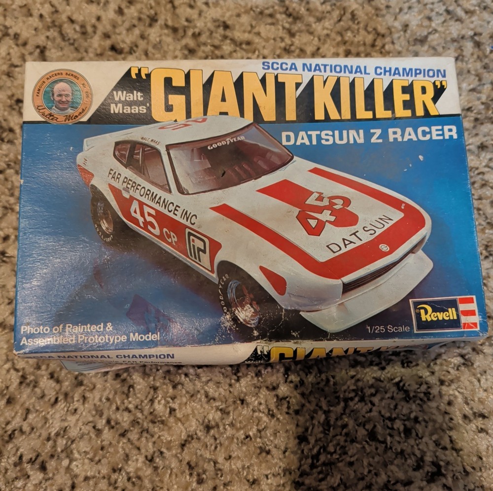 Vintage Revell 1975 “Giant Killer” Datsun Z Racer 1/25 Scale Model Kit