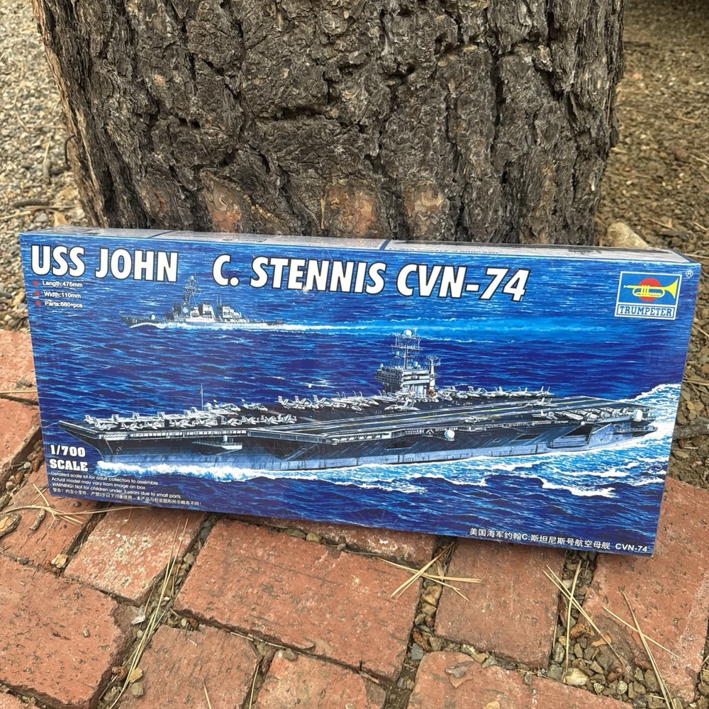 Trumpeter 1/700 05733 USS John C. Stennis CVN-74 1/700 Model Ship Carrier