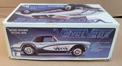 MPC Velvet Vette 1957 Corvette Roadster Most Parts Sealed ’81 Issued 1:25 Kit