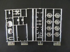 AMT 1969 PLYMOUTH GTX HARDTOP MODEL KIT