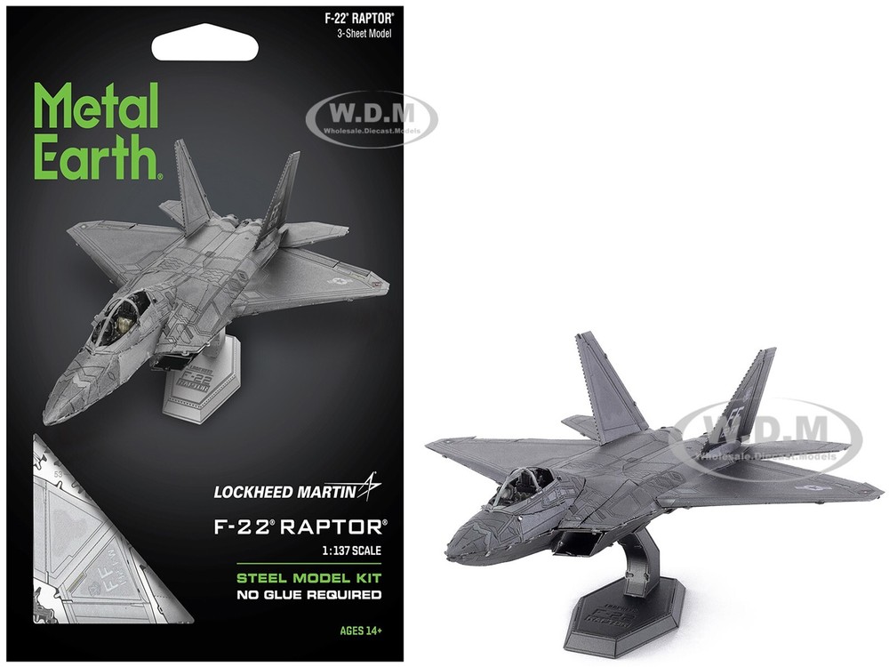 LOCKHEED MARTIN F-22 RAPTOR AIRCRAFT USAF STEEL MODEL KIT BY METAL EARTH ME1016