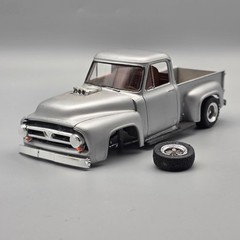 1956 Ford F-100 1/25 Built Model Truck Parts Diorama Display Broken Wheel