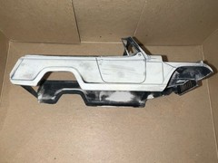 MPC 1970 JEEPSTER SAFARI WAGON 1/25 STARTED FOR PARTS ONLY