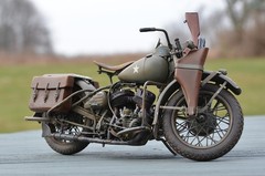 WWII Harley-Davidson WLA 750 Pro Built 1:9 Scale Italeri Motorcycle NICE!