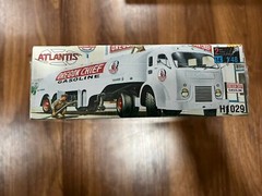 Atlantis White-Fruehauf Gas Truck Kit # H1029 Factory Sealed 1:48 Scale Model