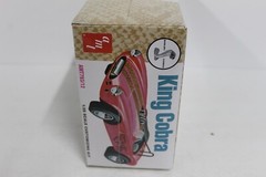 AMT 1/25 Scale Shelby King Cobra Model Kit AMT793/12 MD223