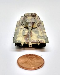 Takara 1/144 World Tank Museum 8. German King Tiger with number 008 (#157)
