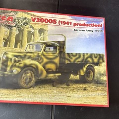 ICM 35411 Plastic model car kit Scale 1:35 V3000S 1941 German army truck