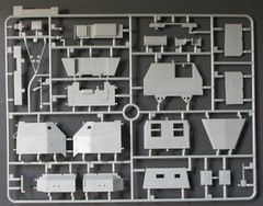 Dragon 1/35th Scale 3.7cm Flak 43 Sd Kfz 7/2 – Parts Tree J from Kit No. 6553