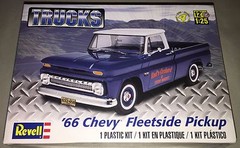 Revell 1966 Chevy Fleetside Pickup Truck 1:25 scale model car kit 7225