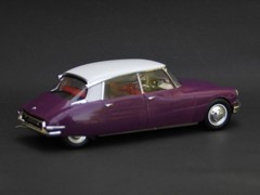 EBBRO 1/24 Citroen DS19 Painted Finished