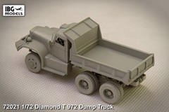 DIAMOND T-972 DUMP TRUCK (BRITISH ARMY MKGS) 1/72 IBG