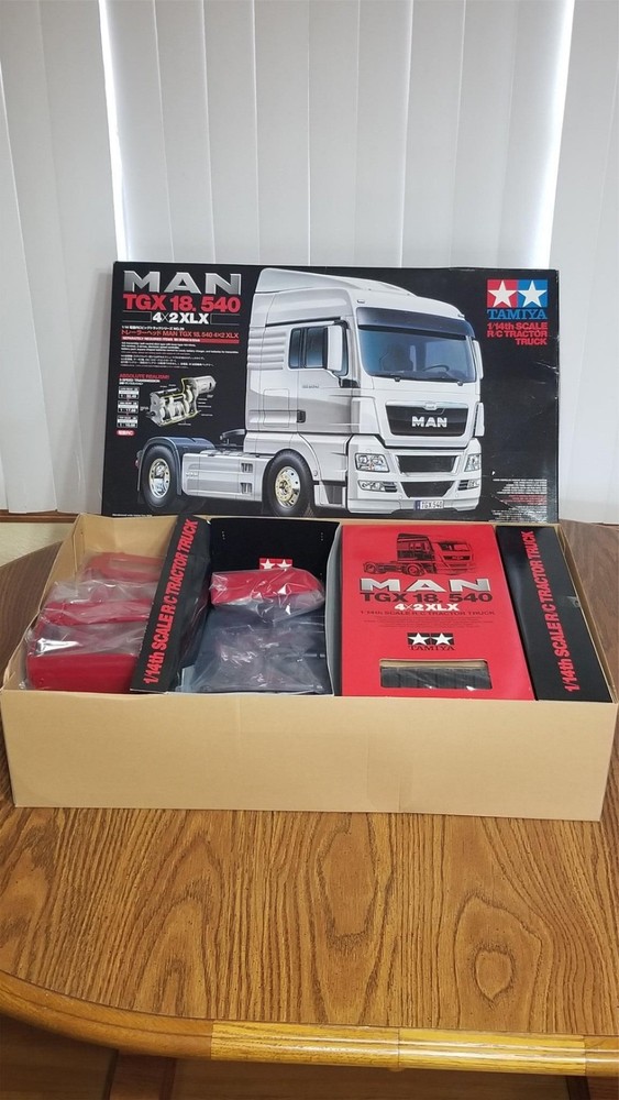 1:14 Tamiya Man TGX 18. 540 4X2 XLX R/C Red Edition Tractor Truck