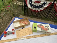 Vintage 1960’s Palmer Plastic Model Kit Ford Lotus Motorized 1/25 Snap Together