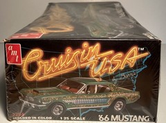 AMT 1966 Ford Mustang Cruisin USA George Barris 1/25 Model Car,Sealed (B248)
