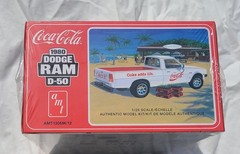 AMT 1980 Dodge Ram D50 Red & White Coca-Cola 1:25 Scale Plastic Model Kit New