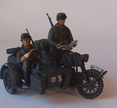 1/35 German motorcycle BMW R75 with Sidecar WWII Italeri 0315 Plastic Model kit