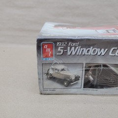 New AMT 1932 Ford 5-Window Coupe Model Kit 1/25 Scale Ertl 1990 Factory Sealed