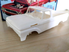 SUPER RARE! **ORIGINAL VINTAGE AMT 1962 FORD F-100 PICKUP TRUCK KIT *SUPER NICE!