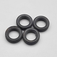 1/25 1/24 Model Car Junkyard Rubber Tires Unbranded 2 Kitbash Diorama