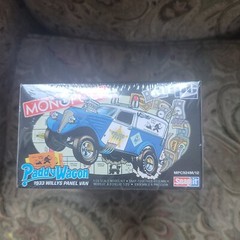 Monopoly Paddy Wagon 1933 Willys Panel Van 85 Anniversary Plastic Model Kit New