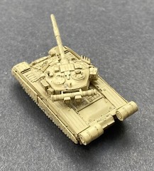 Takara 1:144 Russian Army T-80U MBT Desert Tan World Tank Museum TK-T06107 *HTF*