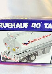 Revell FRUEHAUF 40′ Tanker Trailer American model kit NEW in FACTORY SEALED BOX