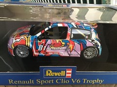 1/18 Revell v. RARE, Renault Clio sport, red,yellow,blue grafiti car, mint+++