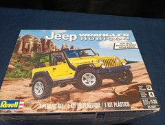 REVELL JEEP Wrangler Rubicon model kit Car NEW in Factory SEALED Pieces
